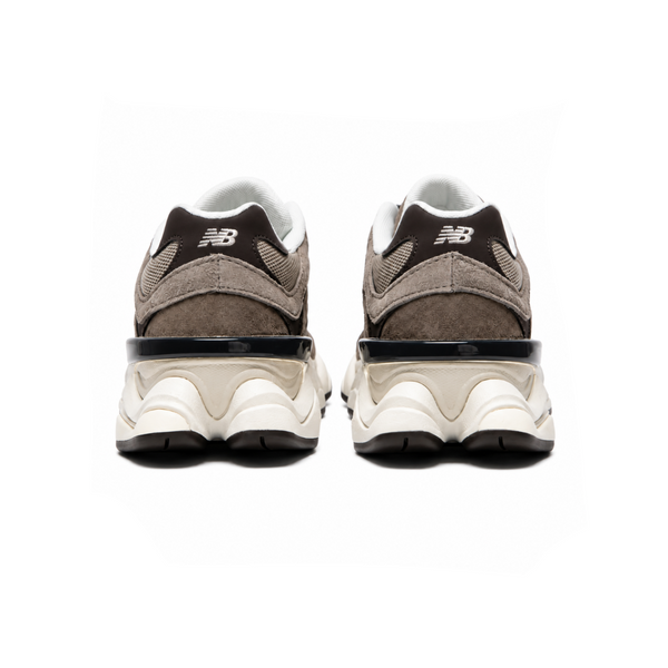 9060 "Thunder Brown Stonewear"
