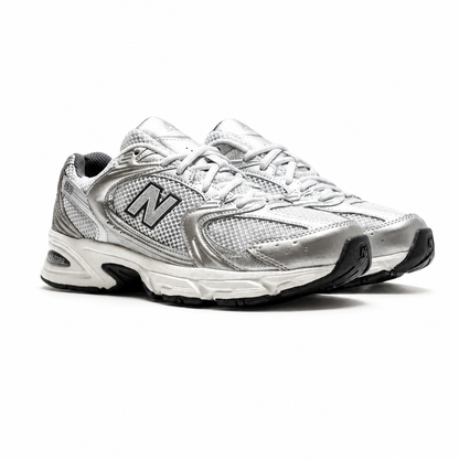 530 "Grey Matter Silver Metallic"