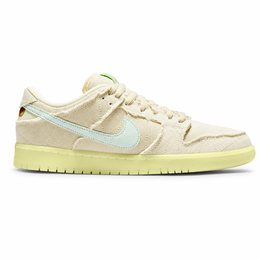 SB Dunk Low “Mummy”