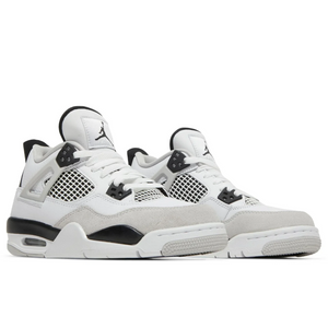 Air Jordan 4 Retro "Military Black"