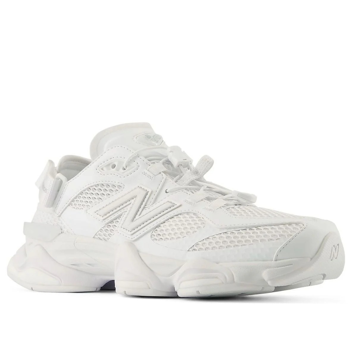 9060 "Summer White"