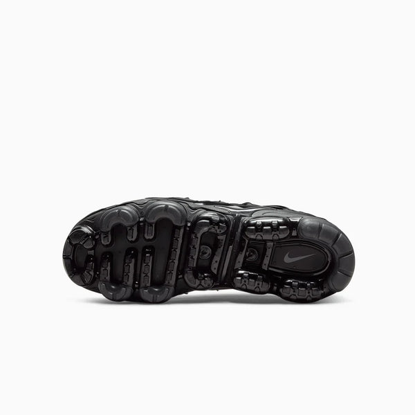 Air VaporMax Plus "Triple Black"